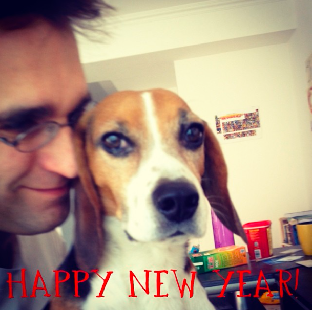 happy-new-year-beagle